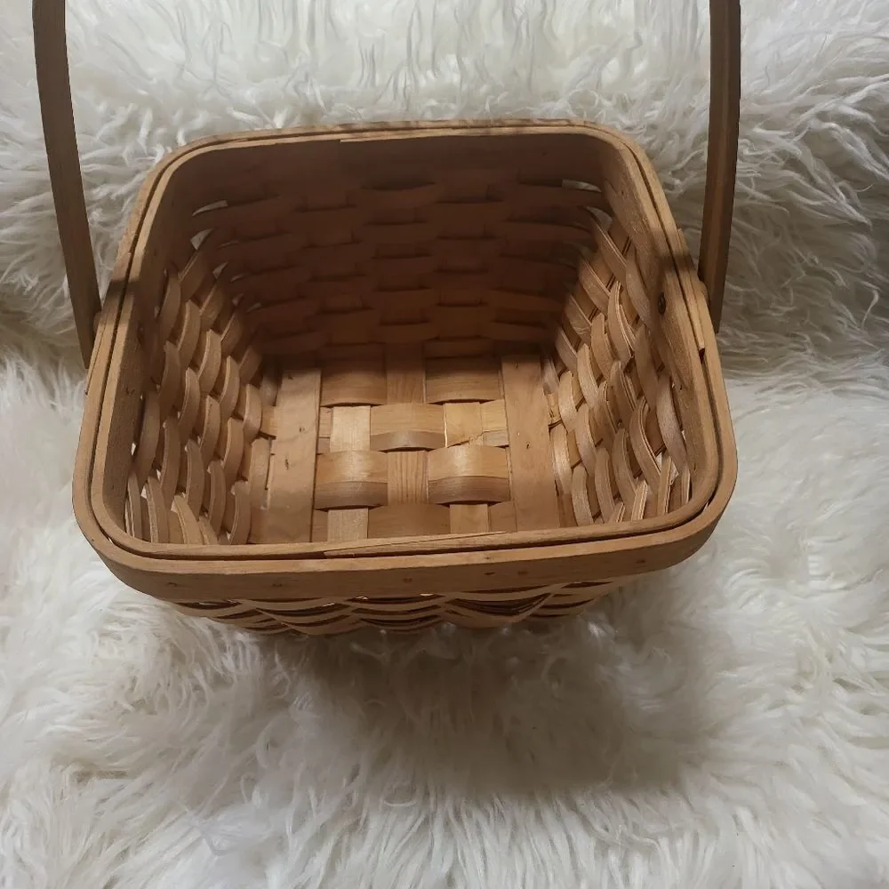 Wicker Herringbone Woven Lattice Basket with Solid Handle
